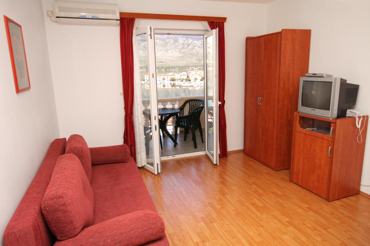 Apartments And Rooms By The Sea Vinjerac, Zadar - 3248 Kültér fotó